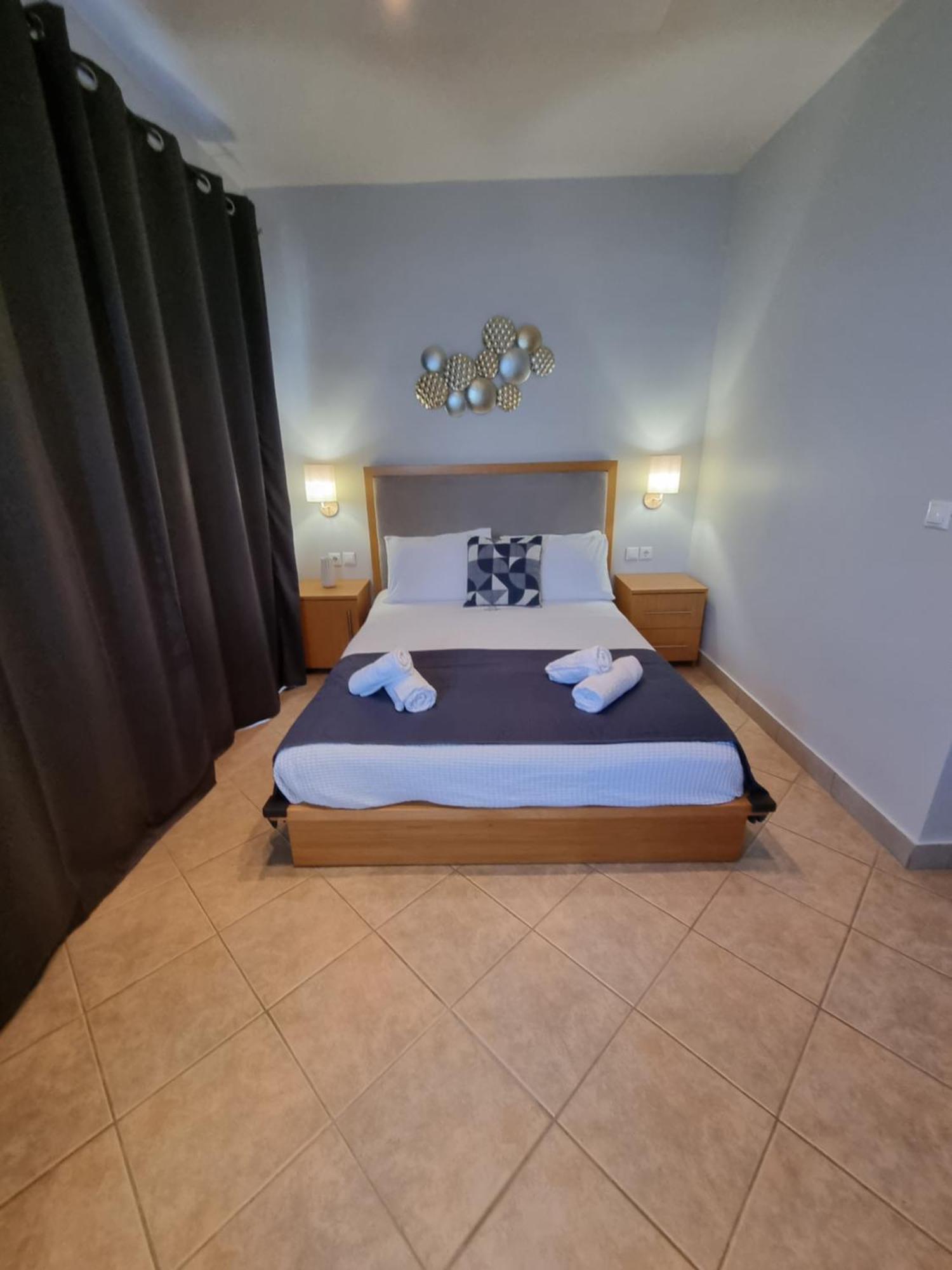 سارتي Greenhill Holiday Suites المظهر الخارجي الصورة